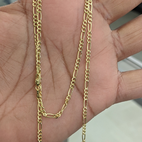 10kt real gold figaro chain